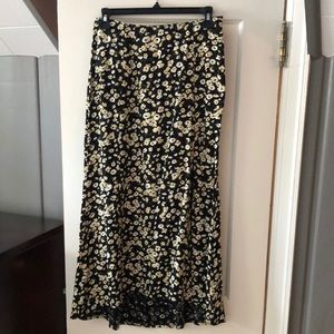 Abercrombie & Fitch floral midi skirt - NWOT